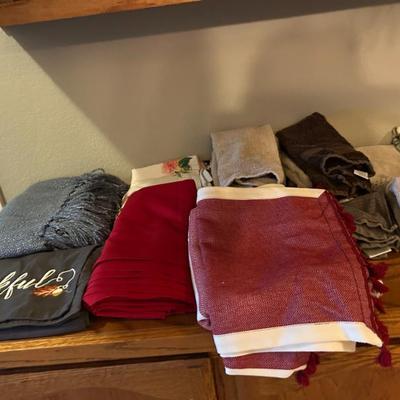 Sale Photo Thumbnail #194