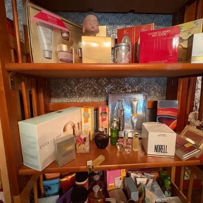 Sale Photo Thumbnail #204