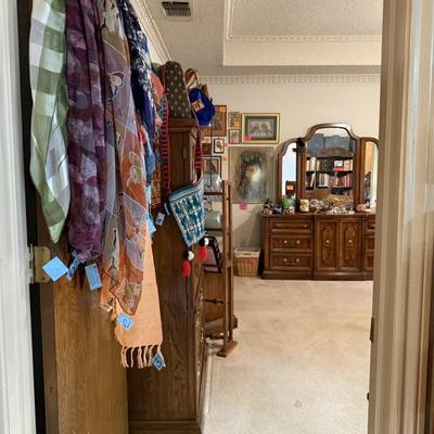 Sale Photo Thumbnail #477
