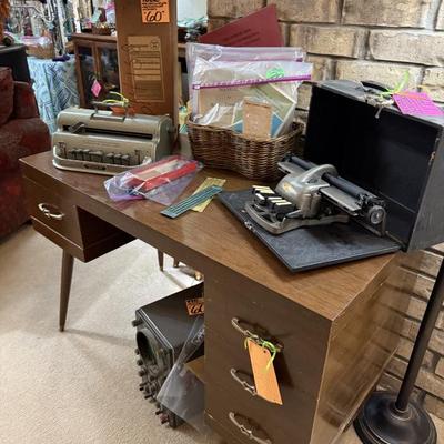 Sale Photo Thumbnail #319