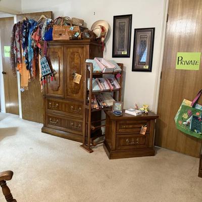 Sale Photo Thumbnail #532