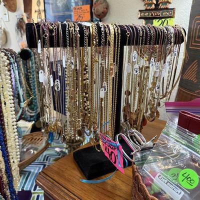 Sale Photo Thumbnail #474