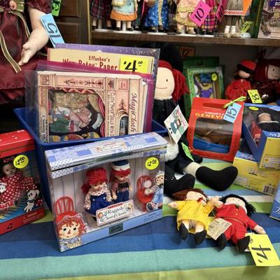 Sale Photo Thumbnail #15