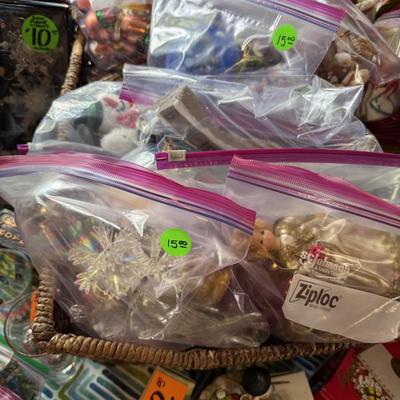 Sale Photo Thumbnail #392