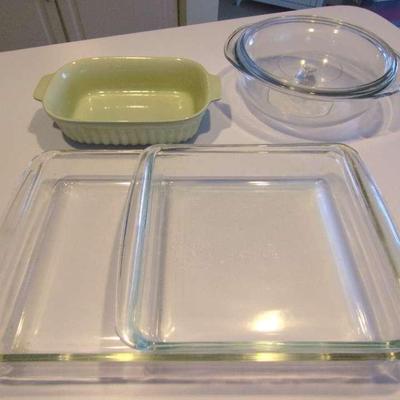 Pyrex Casserole Pot w/Lid And Baking Dishes