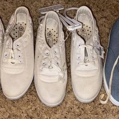 Women Sneakers 