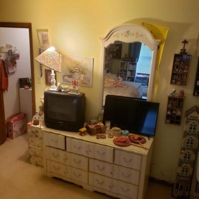 Sale Photo Thumbnail #254