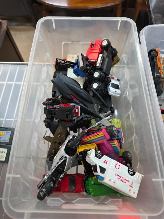 Sale Photo Thumbnail #320