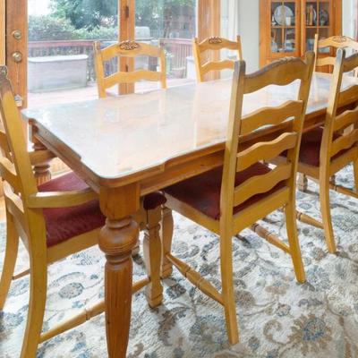 Sale Photo Thumbnail #1: dinning room table