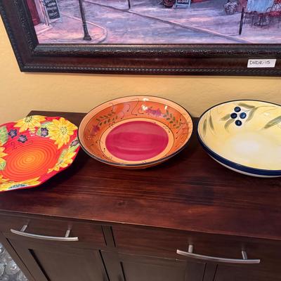 Set Of 3 Decrotive Bowls 
