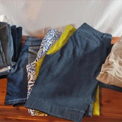Women's Jeans And Shorts Size 10 - 12