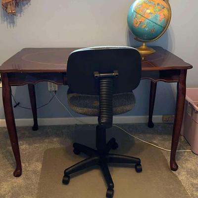Desk And Chair