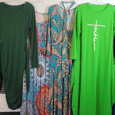 Women's Size L  Dresses