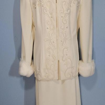 St Anthony Evening Winter Suit Size 16