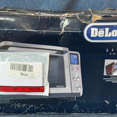 DeLonghi Livenza 0.8 cu ft. Convection Oven