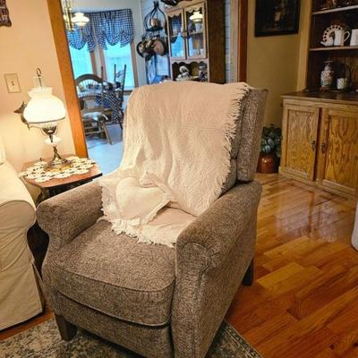 Sale Photo Thumbnail #105