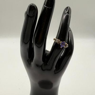 14K Yellow Gold Ring W/ Teardrop Tanzanite & White Diamonds, Size 5, 3.31 Grams
Lot #: 7