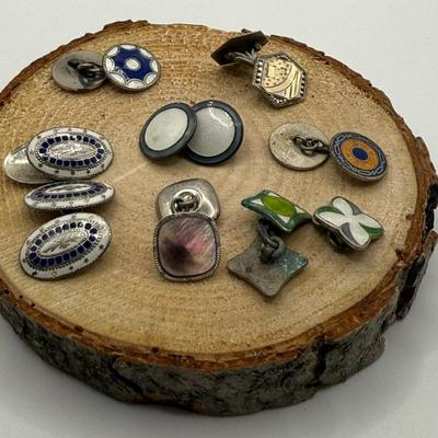 Lot (7) Individual Vintage Cufflinks & (1) Enameled Vintage Pair
Lot #: 82