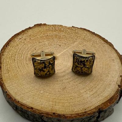 Pair Vintage Hickok Gold Plate Cufflinks With Gold Flake In Acrylic
Lot #: 83