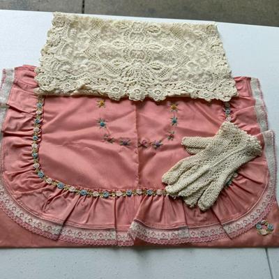 Vintage Satin Pillow Slip, Lace Dresser Scarf & Pair Vintage Crocheted Ladies Gloves
Lot #: 60