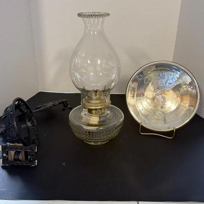 Antique Kero Lamp W/Complete Wall Mount & Mirrored Reflector
Lot #: 37