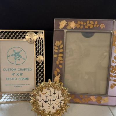 Lot (3) Picture Frames- Dried Flowers, Seashells & Starfish
Lot #: 165