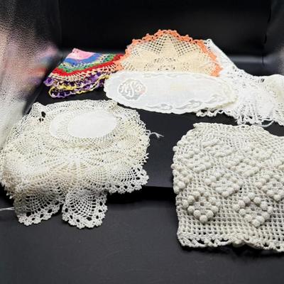 Lot (10) Vintage Crocheted & Crocheted Edge Doilies & (1) Crocheted Purse
Lot #: 117