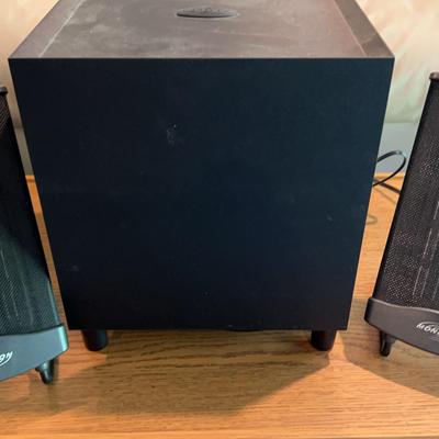 Monsoon MM-700 Self Amplified Speaker System with Subwoofer - Powers On