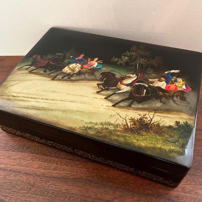 Traditional Russian Hand Painted Folk Art Signed Original Large Lacquer Box 