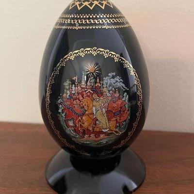 "Ruslan and Ludmila" Palekh Traditional Hand Painted Russian Porcelain Fairy Tail Egg