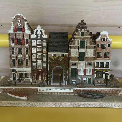 Wonderworld Canal Scene Model