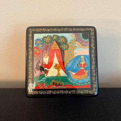 “Humpbacked Pony” Traditional Russian Hand Painted Folk Art Signed Lacquer Box, By Mstera