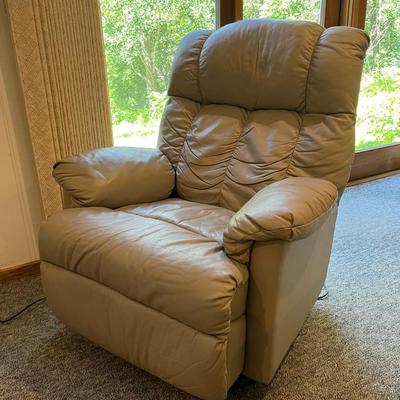 Leather Recliner 