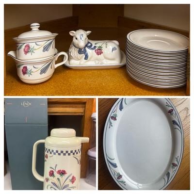 Lennox Poppies On Blue China Dishes