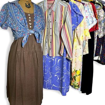 Vintage Dresses & Tops - Hilo Hattie, Liz Claiborne, & More (S-L) 