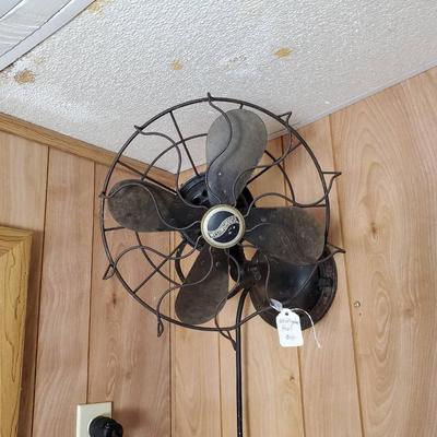 Vintage Westinghouse fan - 14” diameter