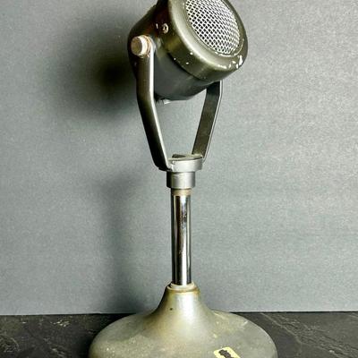 Vintage Turner Dynamic desktop microphone model u9s