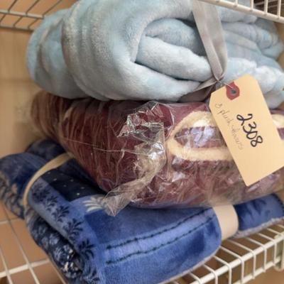 Sale Photo Thumbnail #536