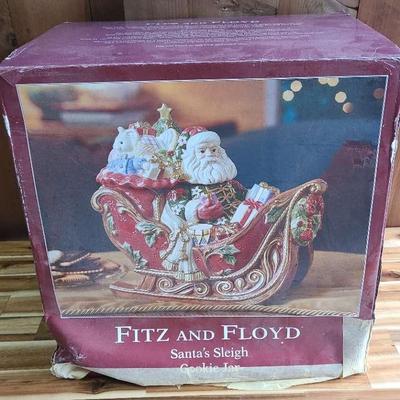 Fitz & Floyd Santa's Sleigh Large Centerpiece Cooke Jar