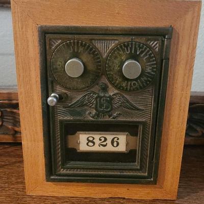 VINTAGE CORBIN BRONZE BRASS DOUBLE DIAL HERALDIC EAGLE POST OFFICE BOX DOOR BANK