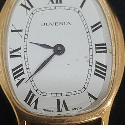 1980s Juvenia Ladie's Mechanical Watch w Saphire Stem - Leather Band