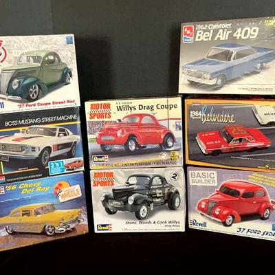 Stone Woods & Cook Willys, K.S. Pittman Willys & Model Car Kit Collection