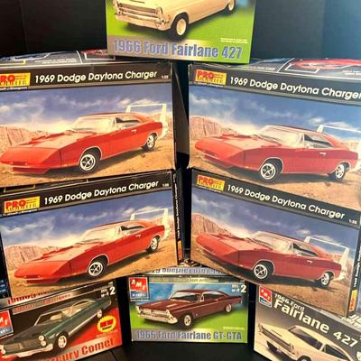 1969 Dodge Daytona Charger & 1966 Ford Fairlane Model Kit Collection