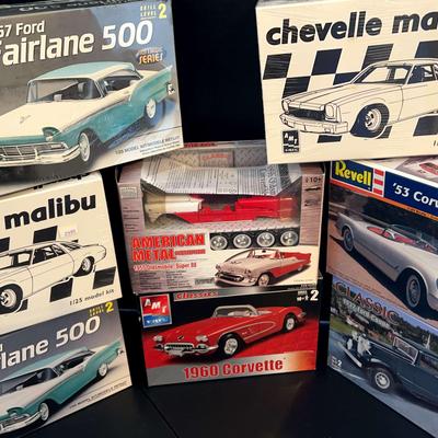 Corvette, Fairlane 500, Chevelle Malibu & Oldsmobile Super 88 Model Kit Collection