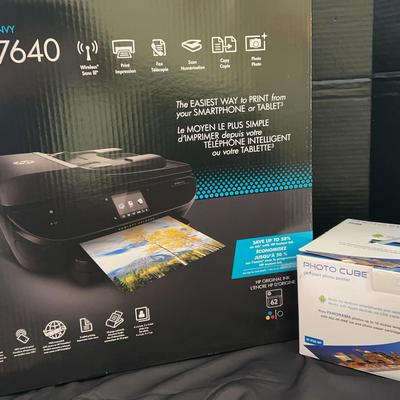 HP Envy 7640 All-in-One Printer & VuPoint Photo Cube Compact Photo Printer
