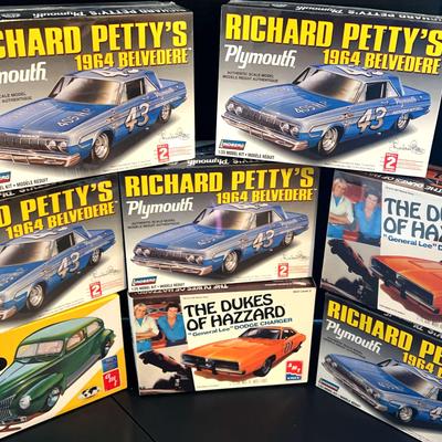 Richard Petty ’64 Plymouth Belvedere & Dukes of Hazzard “General Lee” Model Kit Collection
