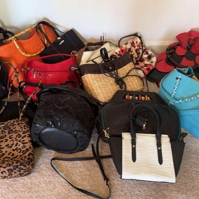 Handbags & Totes Featuring Guess, Nine West, Carlo D’Santi, & More
