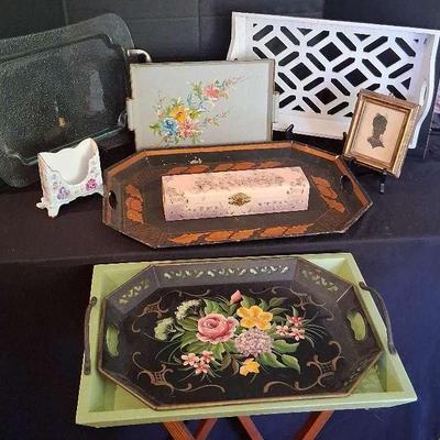 Vintage Decorative Tray & Home Décor Collection