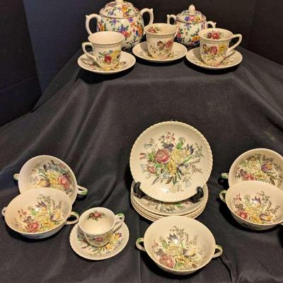 Vintage Floral China Collection – Johnson Bros. Garden Bouquet, Warwick Bavaria & Royal Doulton