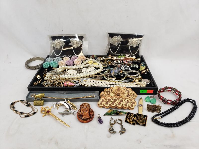 Sale Photo Thumbnail #169